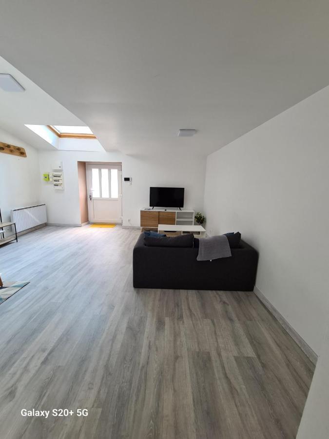 Au Vieux Vesoul Appartement Buitenkant foto